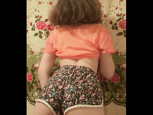 ❤️ دختر جوان سکسی که شورتش را جلوی دوربین در می آورد ️❌ فیلم مقعد در fa.pornohdmega.ru ️❤